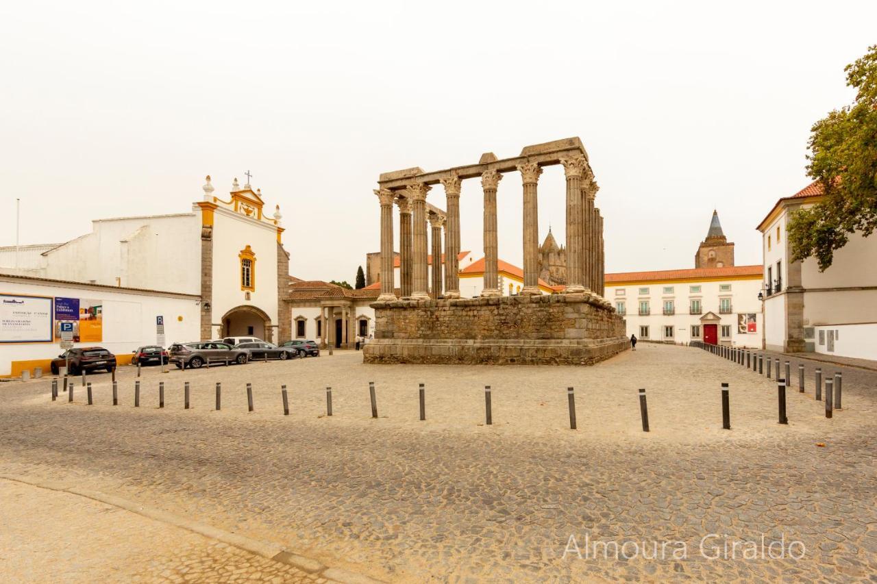 Апартаменты Almoura Giraldo Centro Historico Эвора Экстерьер фото